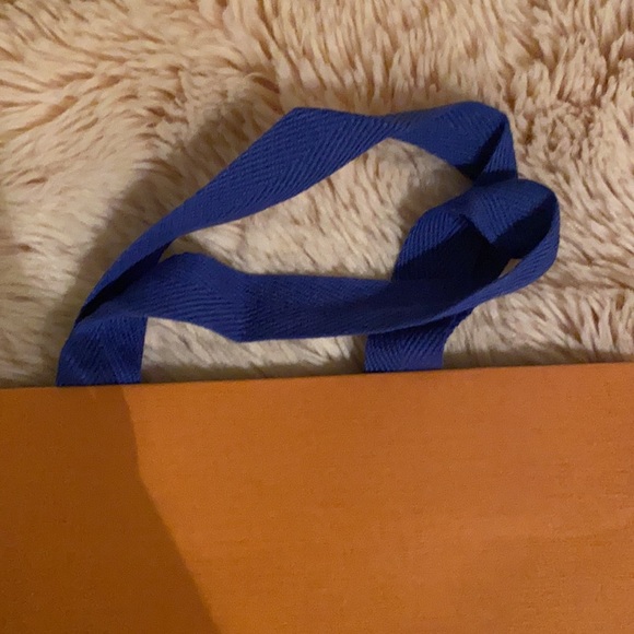 Louis Vuitton medium shopping bag - Picture 5 of 5